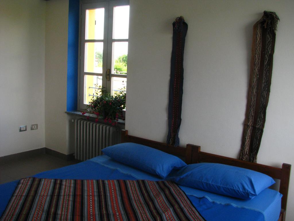Ostello Del Po Saluces Chambre photo